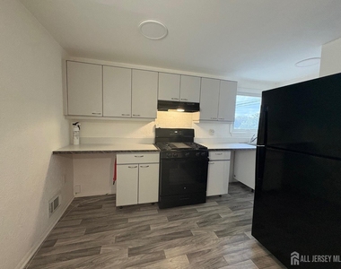 14 Barkalow Street - Photo Thumbnail 5