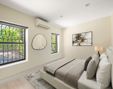 517 E 118th Street - Photo Thumbnail 7