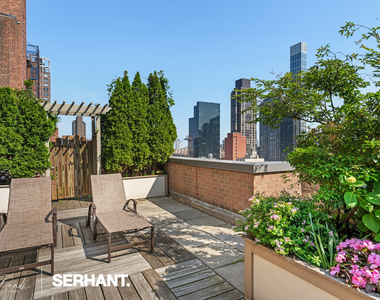 301 E 63rd Street - Photo Thumbnail 15