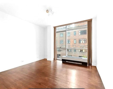 26-26 Jackson Avenue - Photo Thumbnail 1