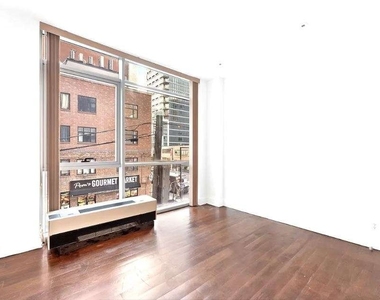 26-26 Jackson Avenue - Photo Thumbnail 4