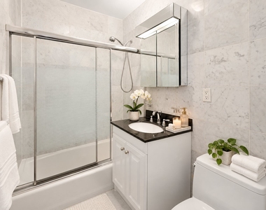 156 W 94th Street - Photo Thumbnail 3