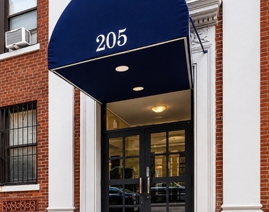205 W 88th Street - Photo Thumbnail 4
