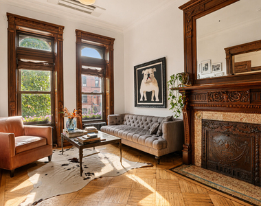 449a Mac Donough Street - Photo Thumbnail 1