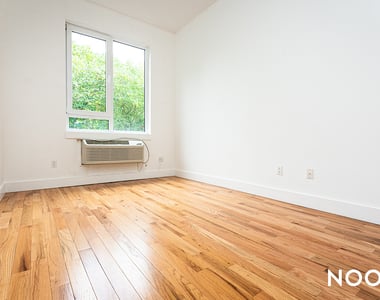 2102 Fulton St - Photo Thumbnail 8