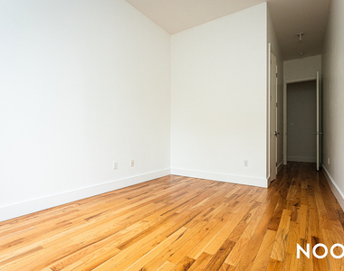 2102 Fulton St - Photo Thumbnail 10