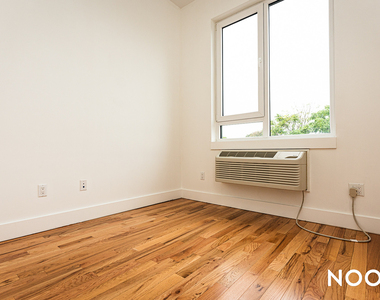 2102 Fulton St - Photo Thumbnail 16