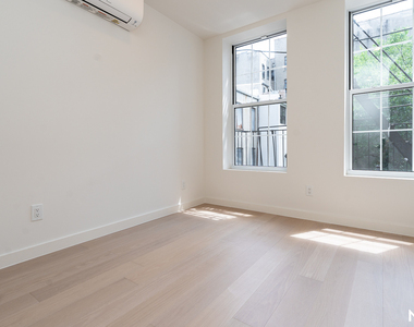 159 Havemeyer St - Photo Thumbnail 15