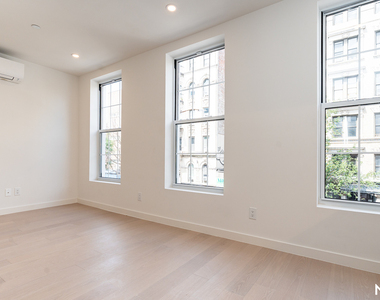 159 Havemeyer St - Photo Thumbnail 5