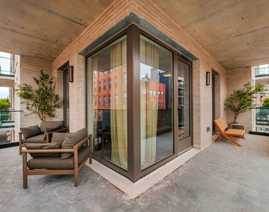 229 Wythe Ave - Photo Thumbnail 10