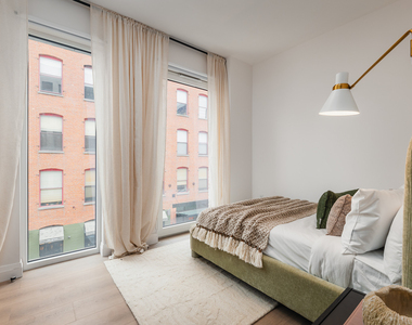229 Wythe Ave - Photo Thumbnail 6