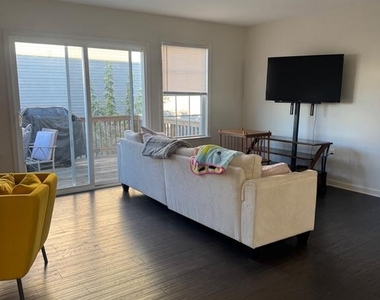 144 Quartz Road - Photo Thumbnail 2