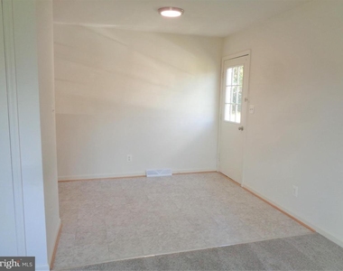 1807 Meadow Drive - Photo Thumbnail 1
