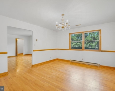 10003 Courthouse Road - Photo Thumbnail 13