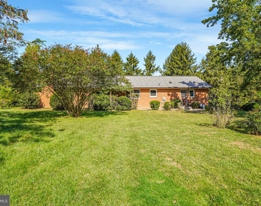 10003 Courthouse Road - Photo Thumbnail 4