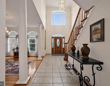 17968 Swans Creek Lane - Photo Thumbnail 7