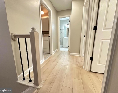 12103 Salemtown Drive - Photo Thumbnail 22