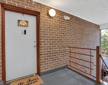 1600 Renate Drive - Photo Thumbnail 2