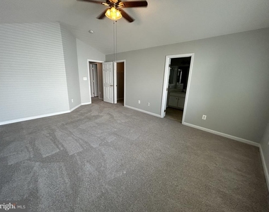 12540 Rickwood Court - Photo Thumbnail 23