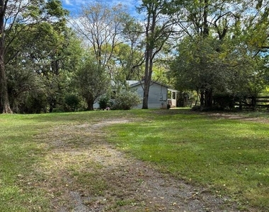19169 Annadale Farm Drive - Photo Thumbnail 18