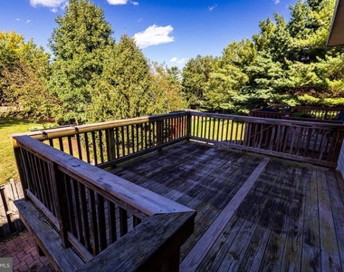 10327 Oconnell Court - Photo Thumbnail 3