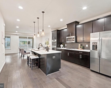 22311 Tees Terrace - Photo Thumbnail 23