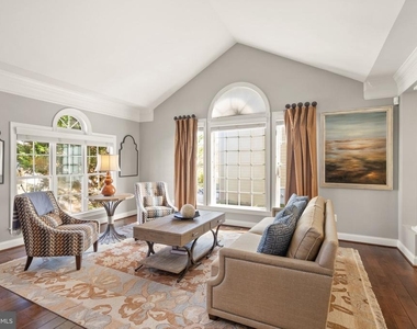 43941 Riverpoint Drive - Photo Thumbnail 10