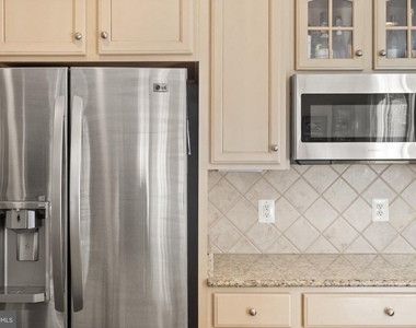 43941 Riverpoint Drive - Photo Thumbnail 17