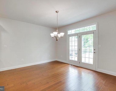 42936 Courtland Chase Square - Photo Thumbnail 28