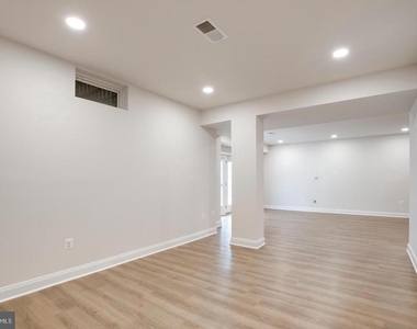 42936 Courtland Chase Square - Photo Thumbnail 64