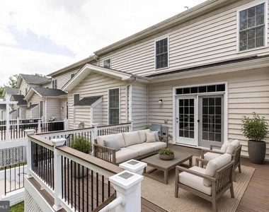 42936 Courtland Chase Square - Photo Thumbnail 69