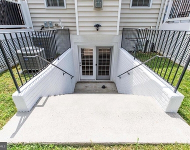 42936 Courtland Chase Square - Photo Thumbnail 76