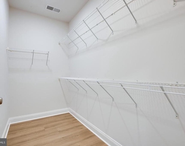 42936 Courtland Chase Square - Photo Thumbnail 55