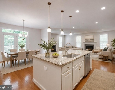 42936 Courtland Chase Square - Photo Thumbnail 16