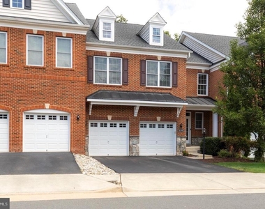 42936 Courtland Chase Square - Photo Thumbnail 80