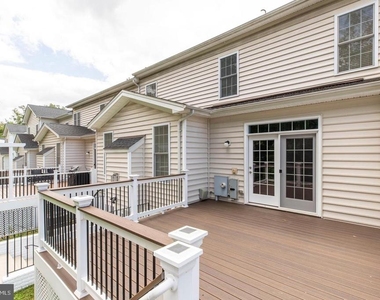 42936 Courtland Chase Square - Photo Thumbnail 70