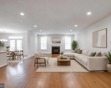 42936 Courtland Chase Square - Photo Thumbnail 8