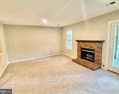 43576 Blacksmith Square - Photo Thumbnail 1