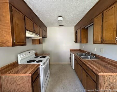 1966 Glenwick Drive - Photo Thumbnail 3