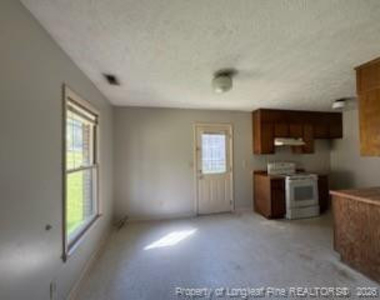 1966 Glenwick Drive - Photo Thumbnail 4