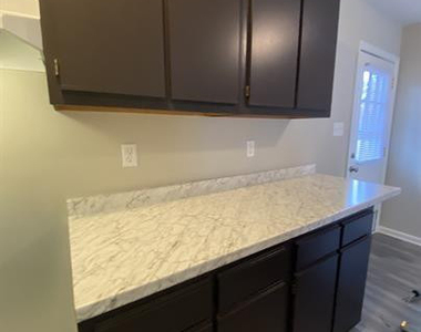 1775 Michelle Court - Photo Thumbnail 8