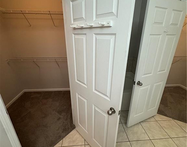 616 Marshtree Lane - Photo Thumbnail 5