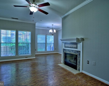 4139 Fountainside Lane - Photo Thumbnail 3