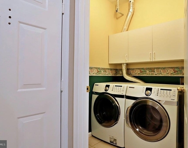 4139 Fountainside Lane - Photo Thumbnail 17