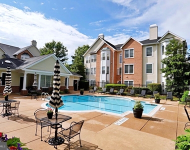 4139 Fountainside Lane - Photo Thumbnail 19