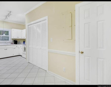 2995 Delaware Drive - Photo Thumbnail 29