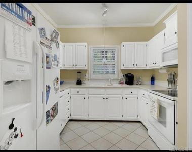 2995 Delaware Drive - Photo Thumbnail 32