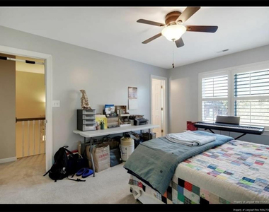 2995 Delaware Drive - Photo Thumbnail 7
