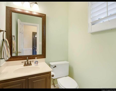 2995 Delaware Drive - Photo Thumbnail 20