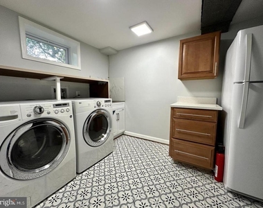 7512 Allan Avenue - Photo Thumbnail 26